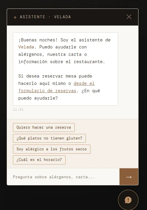 Chatbot de carta y reservas de Velada respondiendo a un cliente